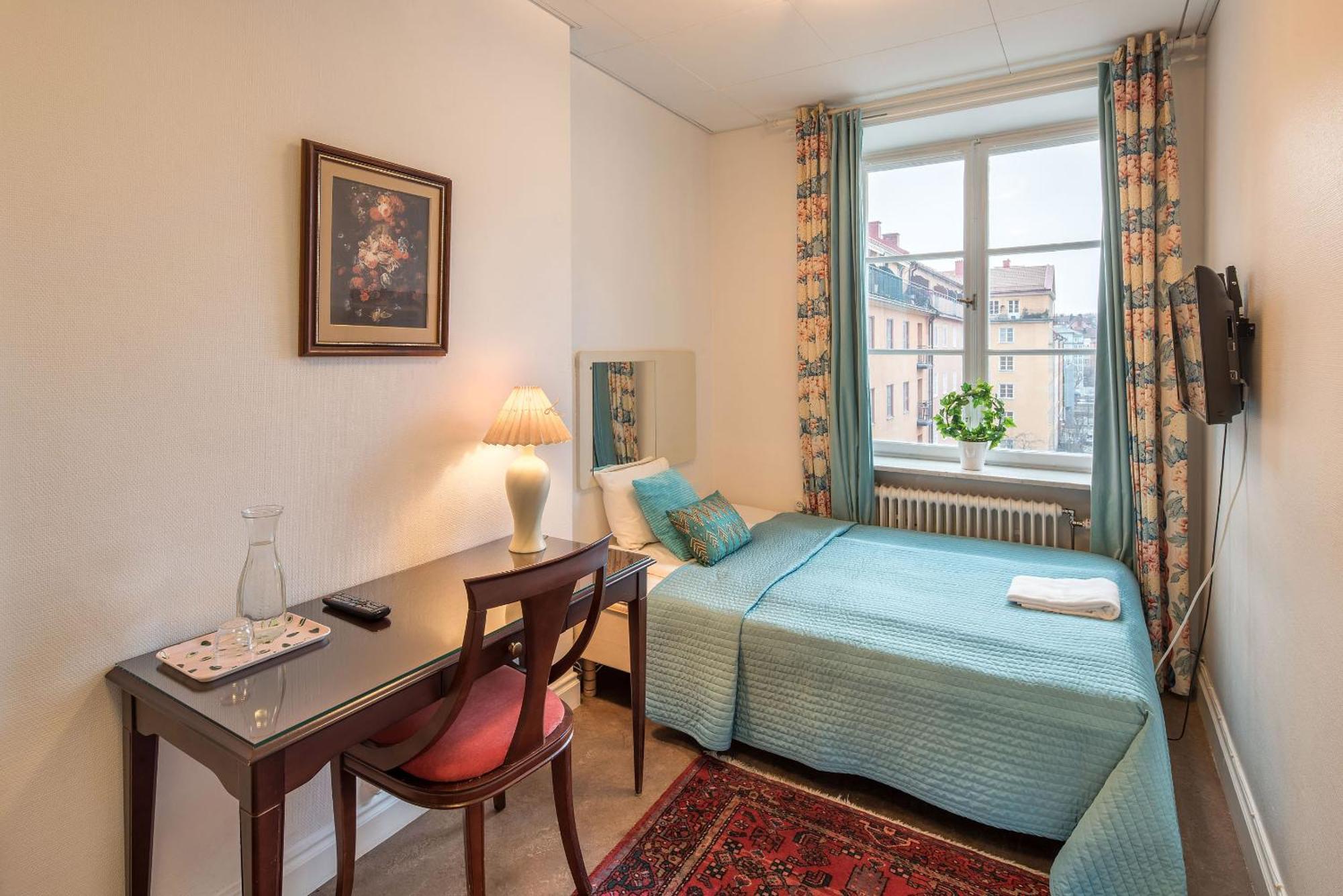 Small Double Room
